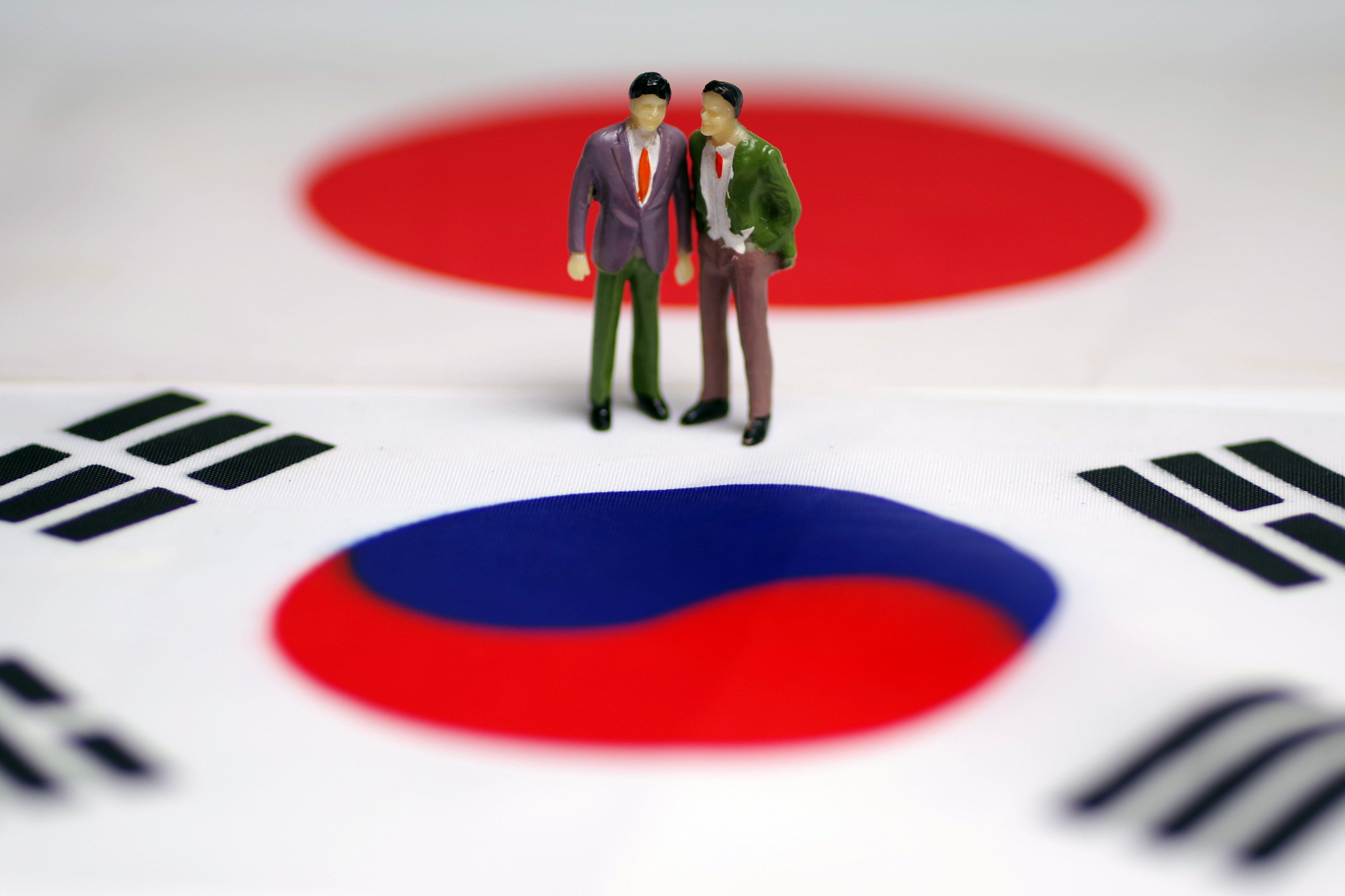 韩国今晨正式将日本移出出口“白名单”