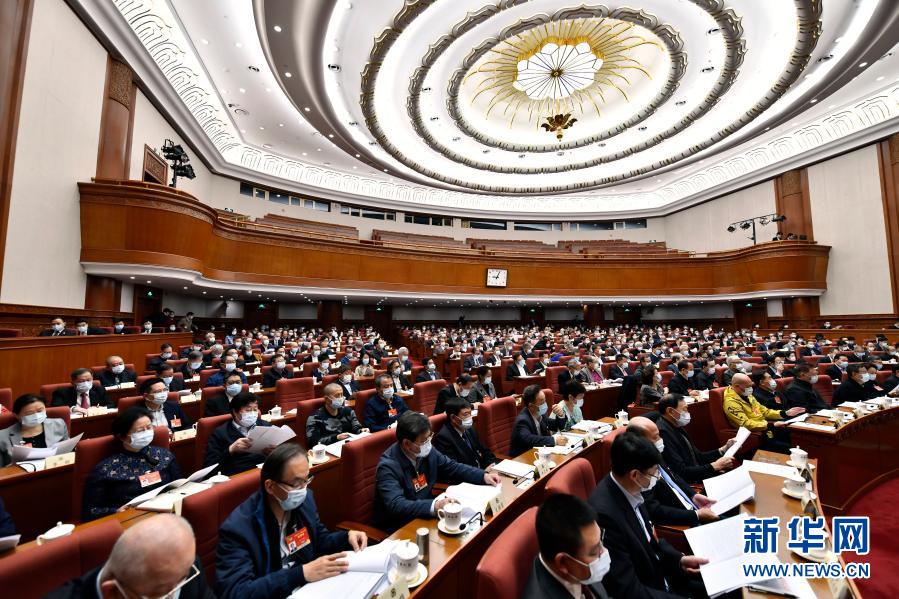 深圳市政协七届四次会议举行大会发言：聚焦人工智能、金融科技等主题