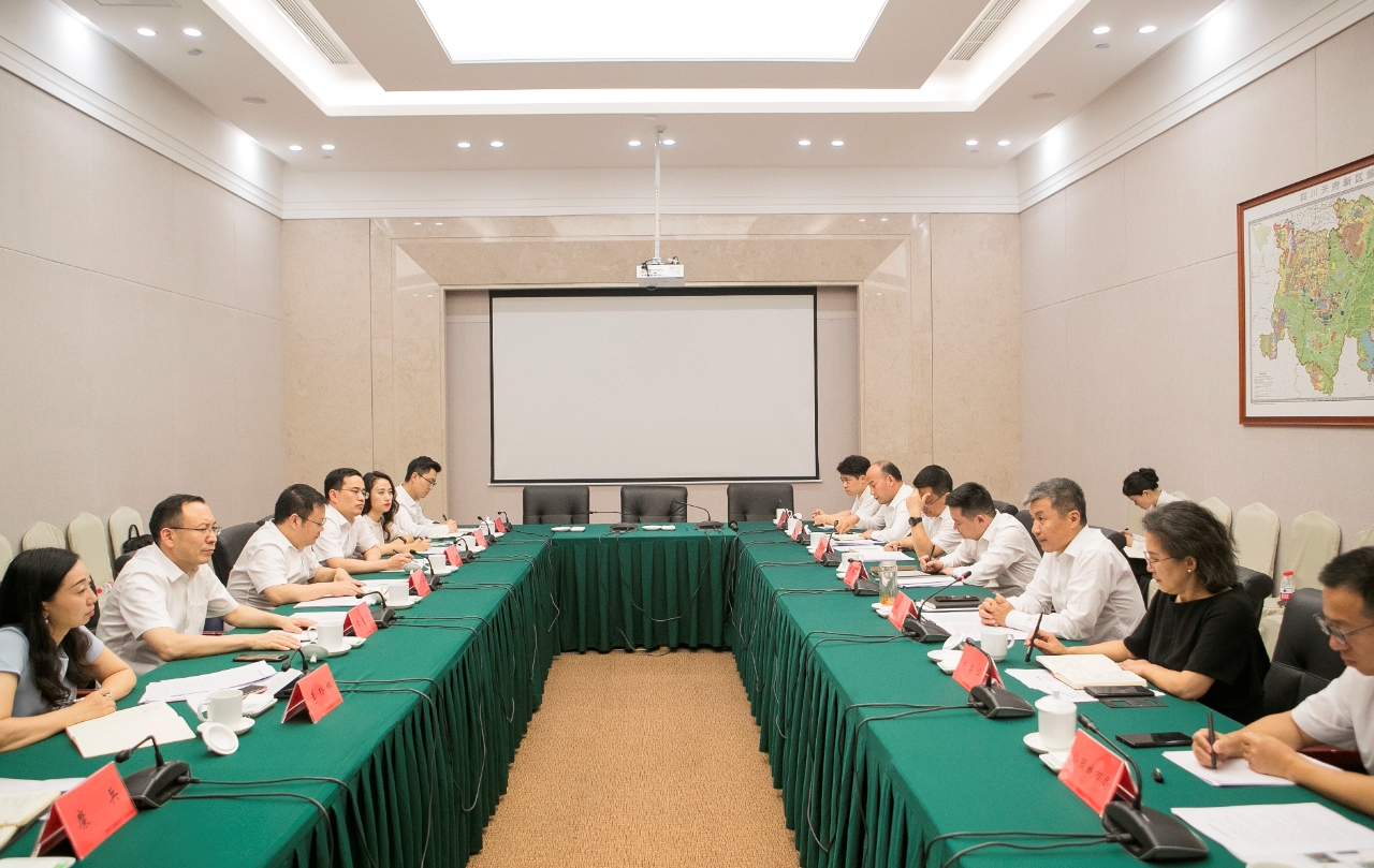 证券时报社社长助理朱丽：四方面推动REITs行业走实走深 助力实体经济发展