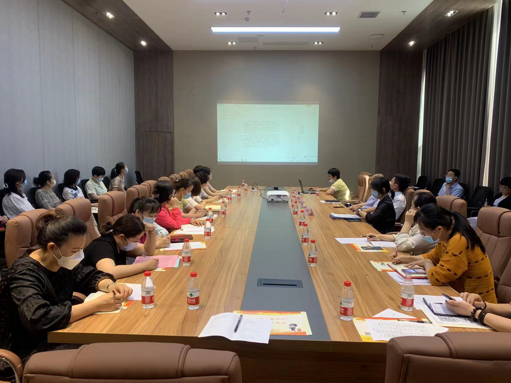 证券时报社社长助理朱丽：四方面推动REITs行业走实走深 助力实体经济发展