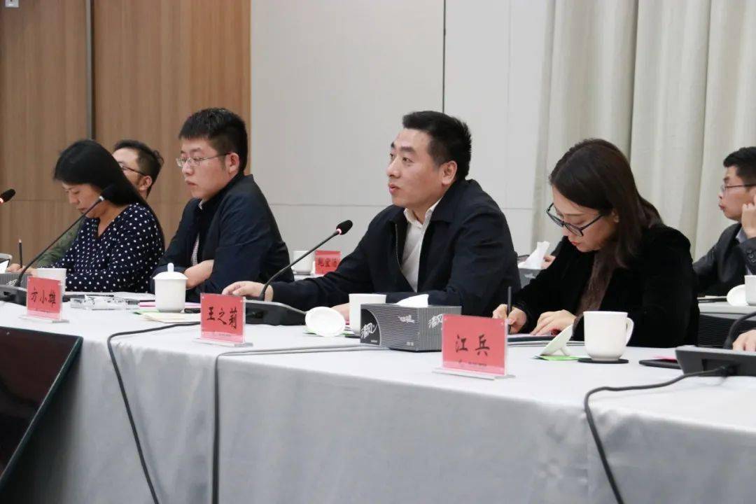 修正药业总裁修远回访母校：校企合作助力家乡高质量发展