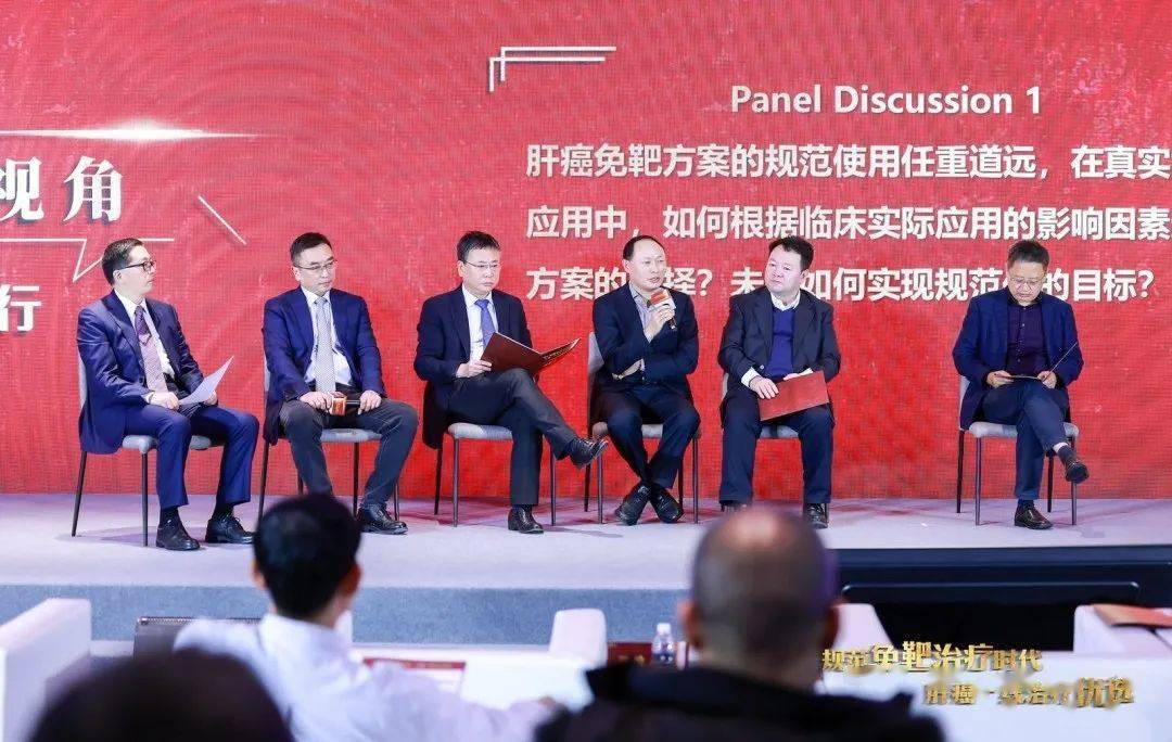 李强同外国专家举行新春座谈会 丁薛祥出席