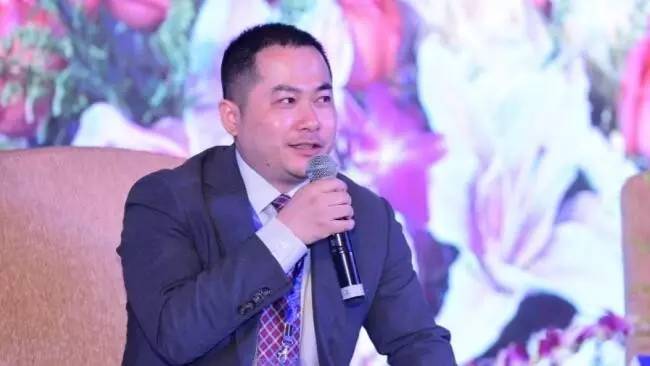 券商营业部总经理泄密！百亿私募被小私募"抄作业"……