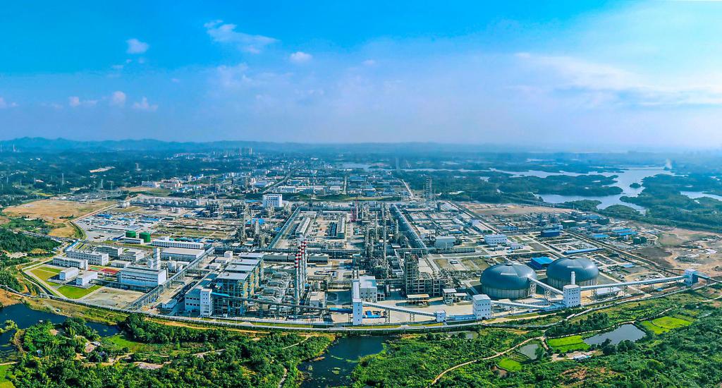新跨越・“万亿之城”的成长密码丨3万亿羊城， 产业动能转化“越跑越快”！