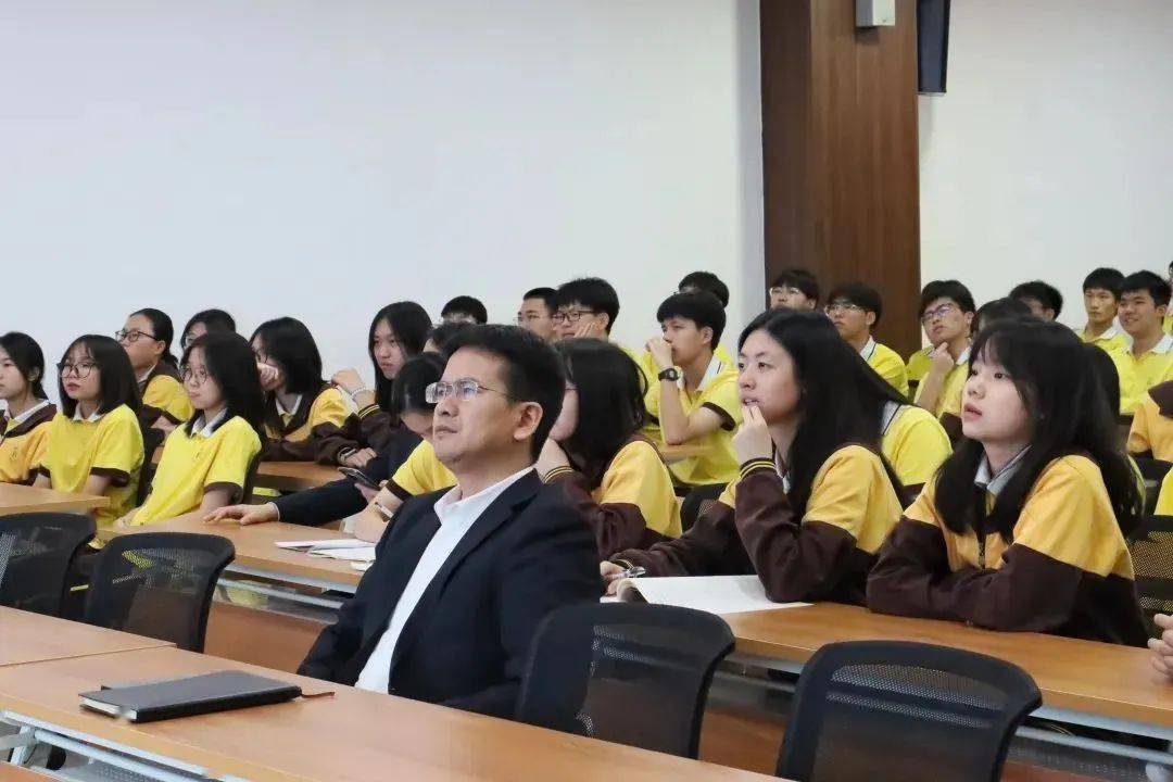 东方红资管董事长杨斌： 坚定价值谋发展 敢为更好谱新章