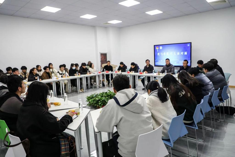 证监会2天连开十余场座谈会，吴清和市场主体“面对面”，下一步改革路径明确