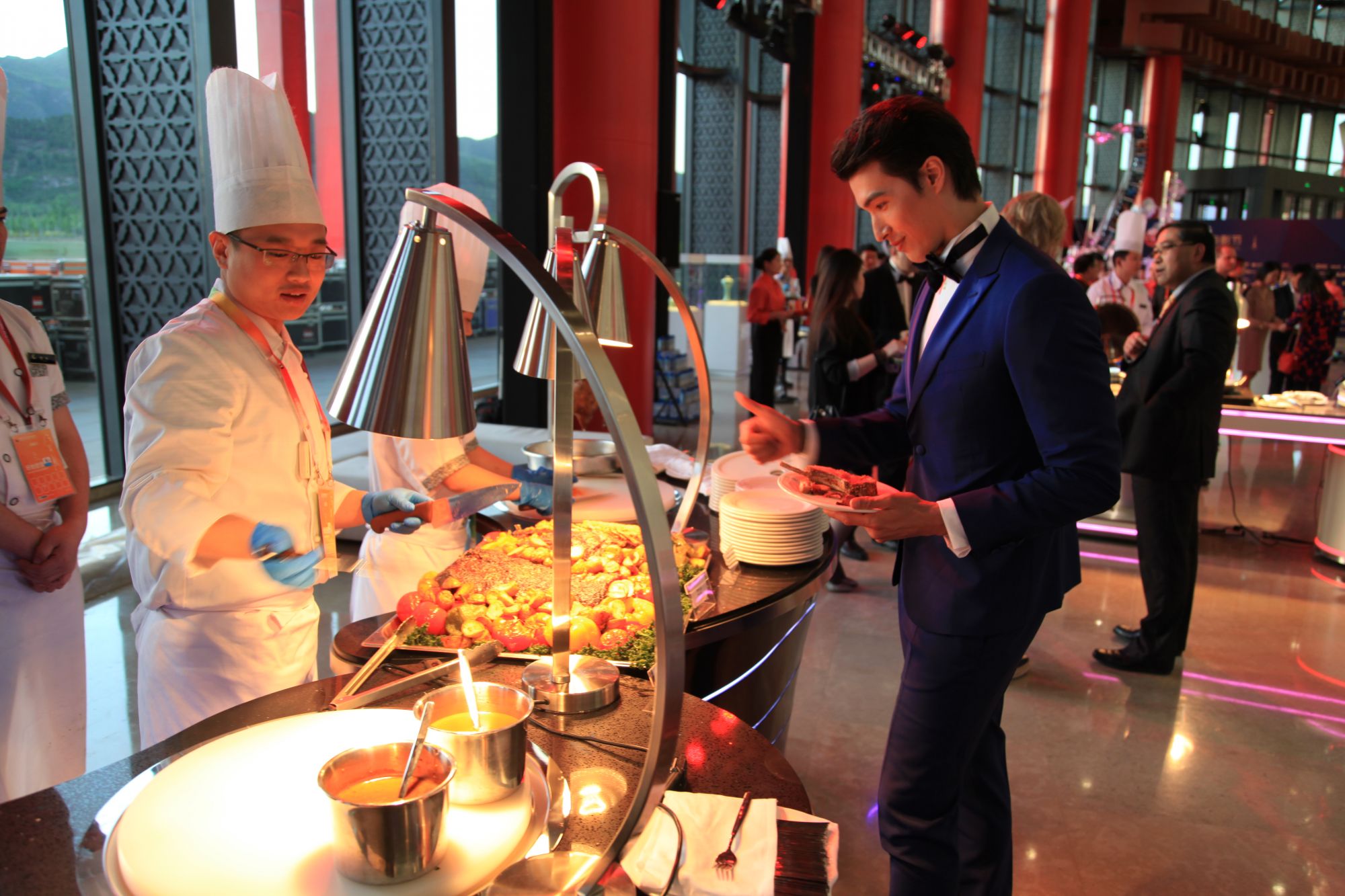 北京餐饮企业正在抛弃包间