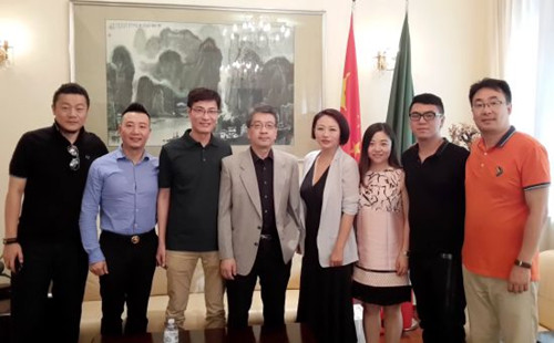 尼出口企业家拜会尼总理