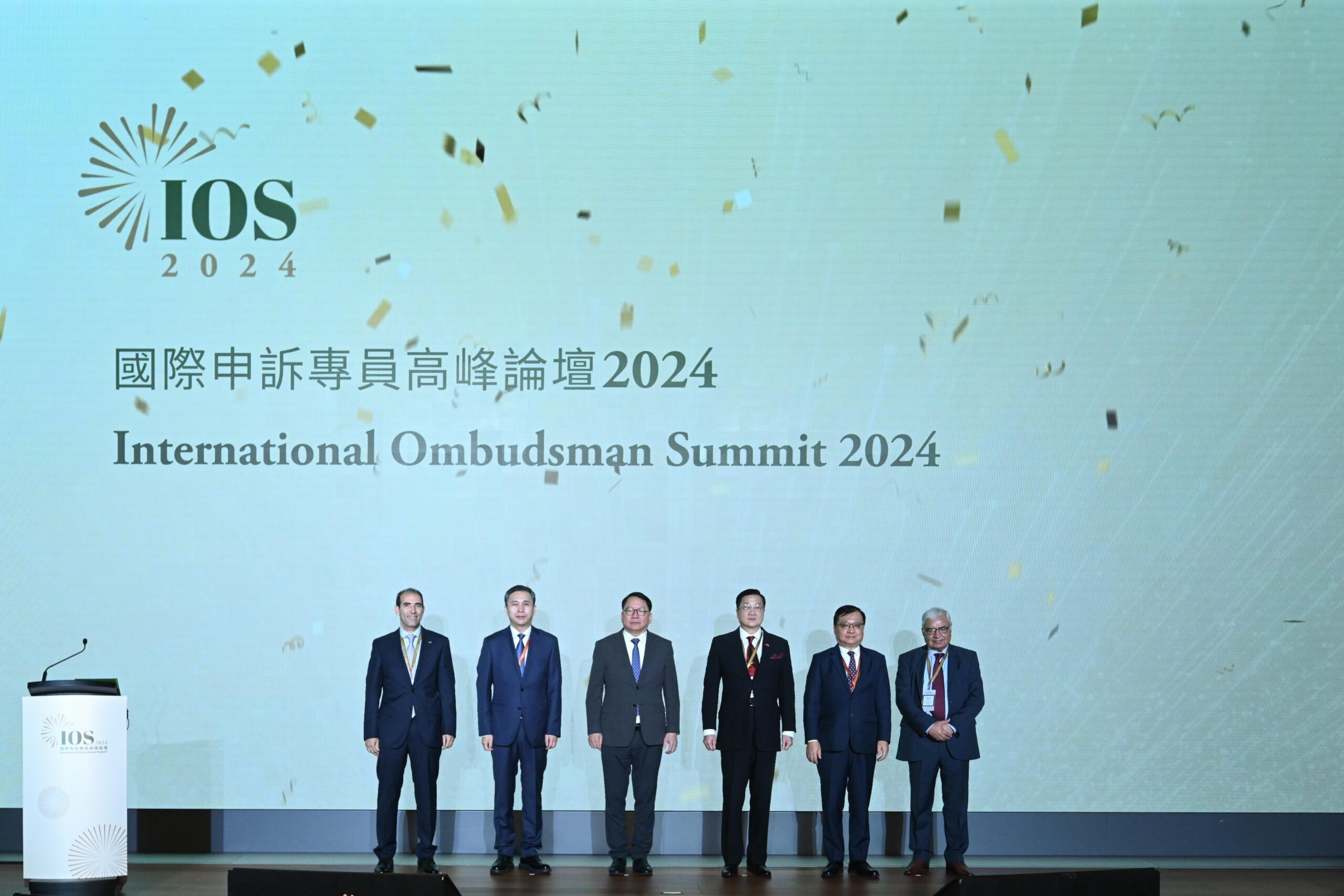 大咖云集,链动全球!2025香港车博会高峰论坛成功举办