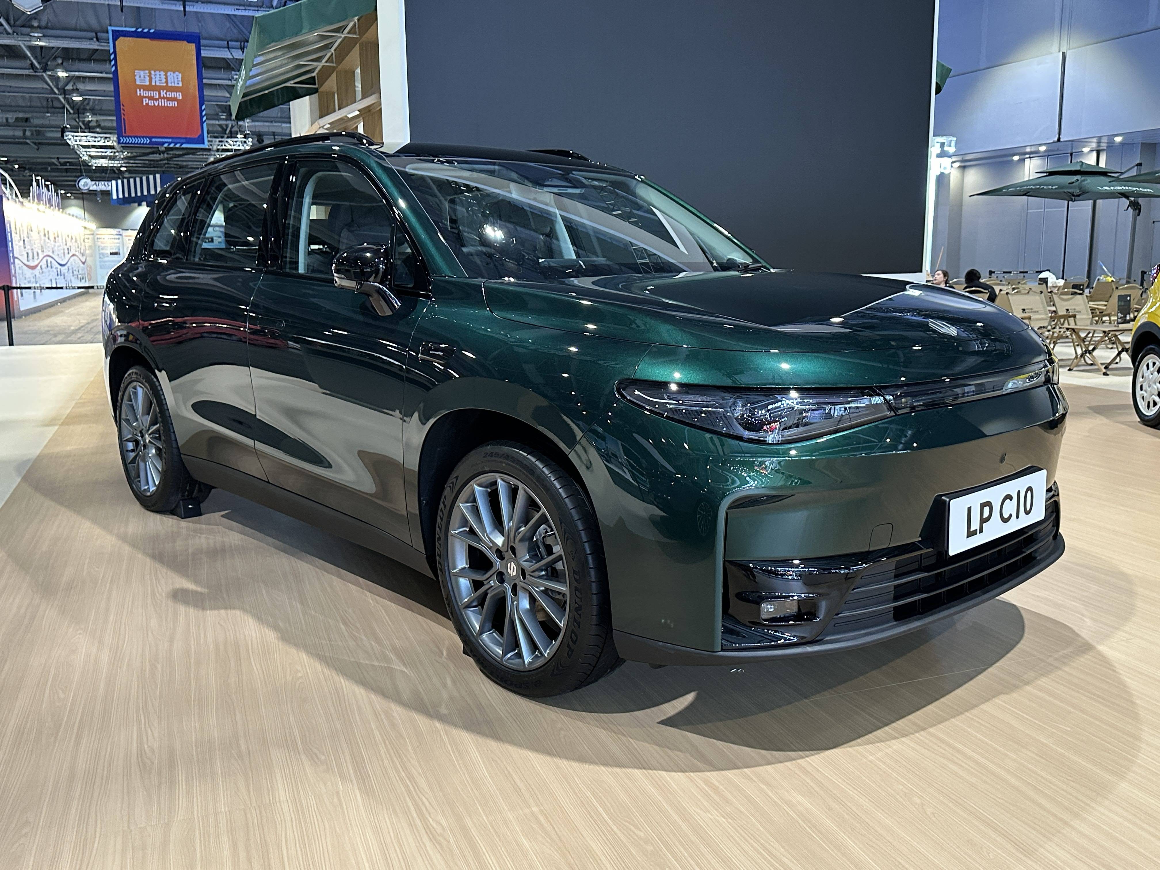 共话崛起，同绘蓝图――“看?中国汽车崛起之路”主题论坛在2025香港车博会期间举办