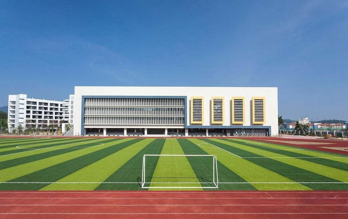 荣盛发展在廊坊新设企业管理公司