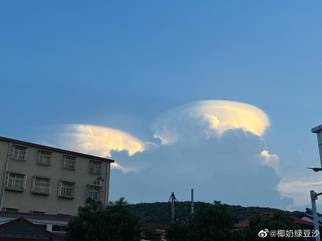 戛纳获奖！华为云盘古大模型用「色彩符号」给非洲渔村装上天眼，台风致死率直降 98%