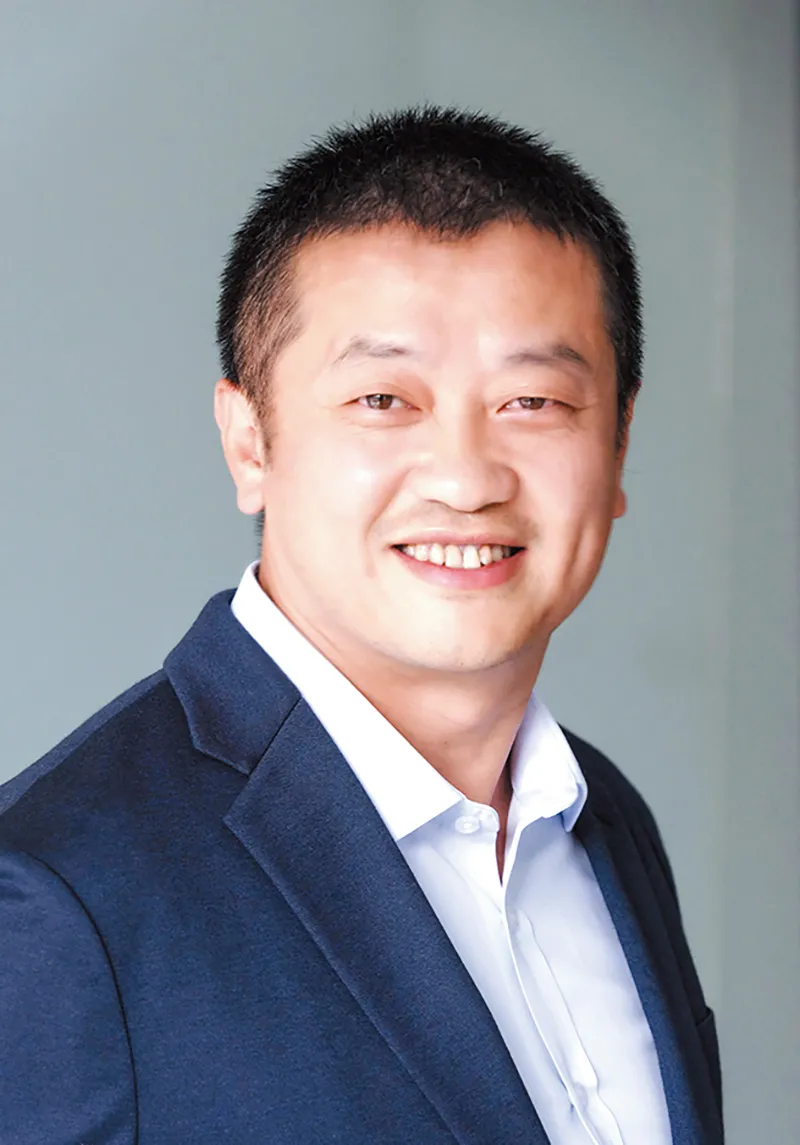 吕瑞浩公参同天风证券研究所鲍荣富一行进行工作交流