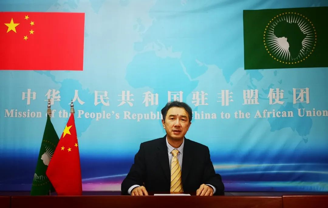 驻非盟使团胡长春大使辞行拜会非盟委员会副主席哈达迪