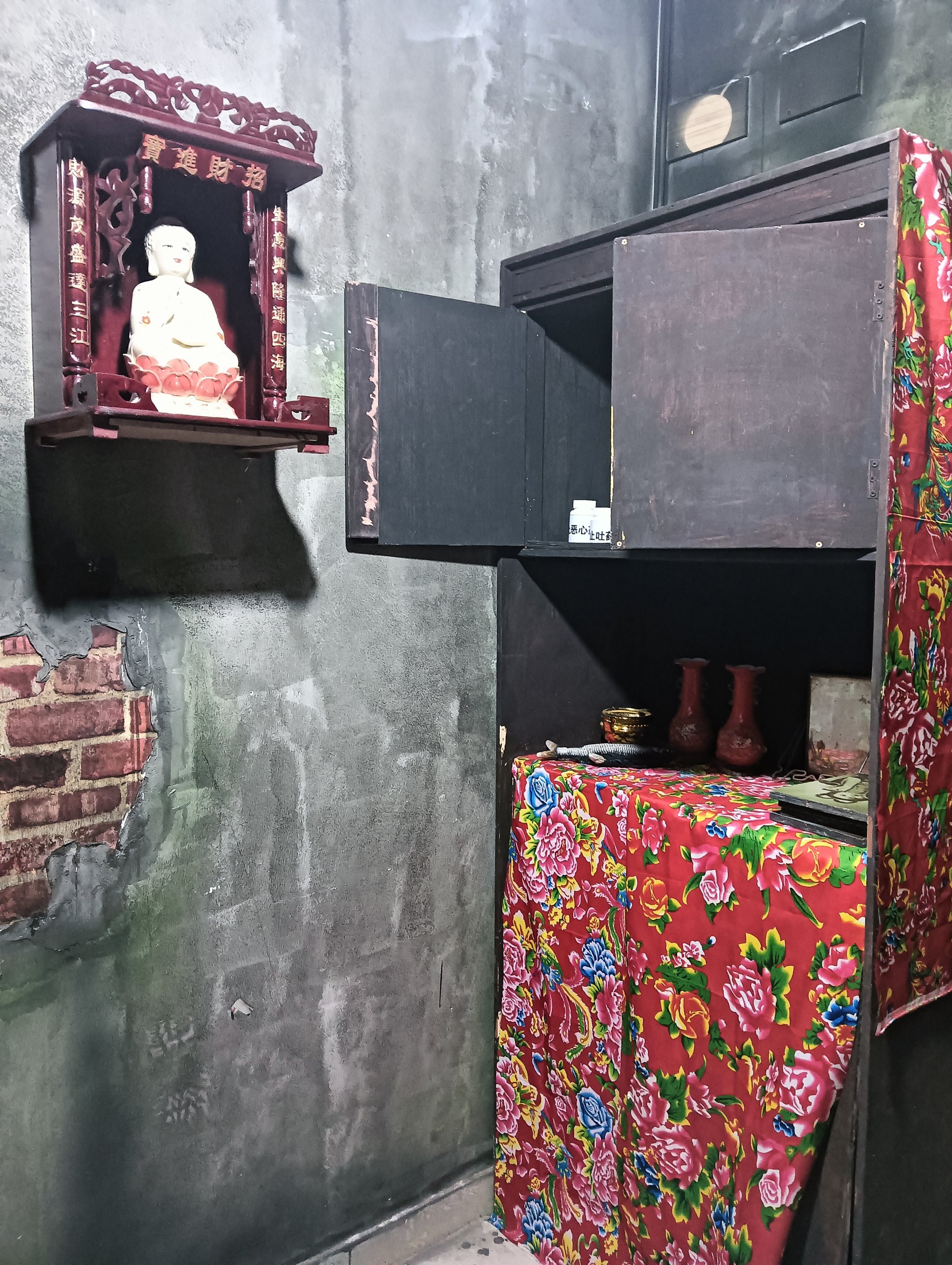 电影《夜巡》：光与影的奇迹