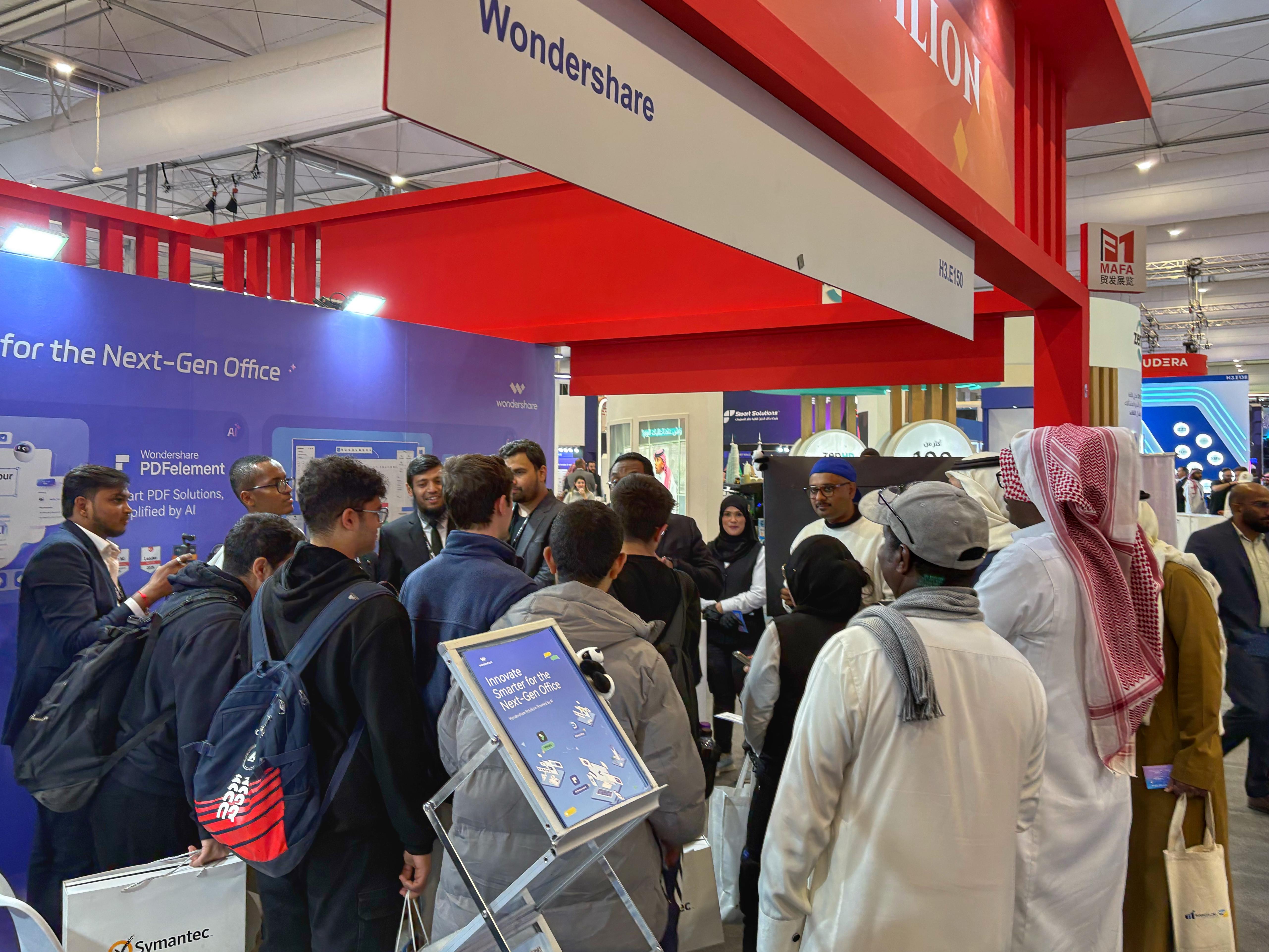 万兴科技携手华为 正式发布万兴天幕2.0