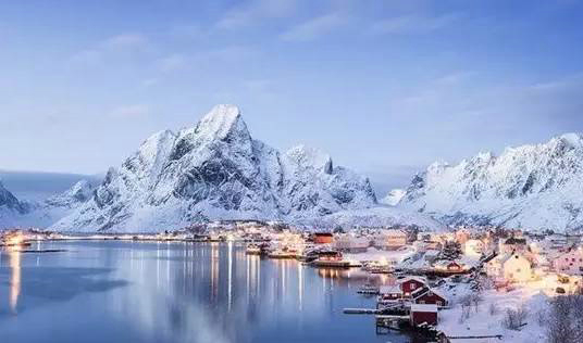 博阿凯总统将石油区块的全部所有权授予利比里亚国家石油公司