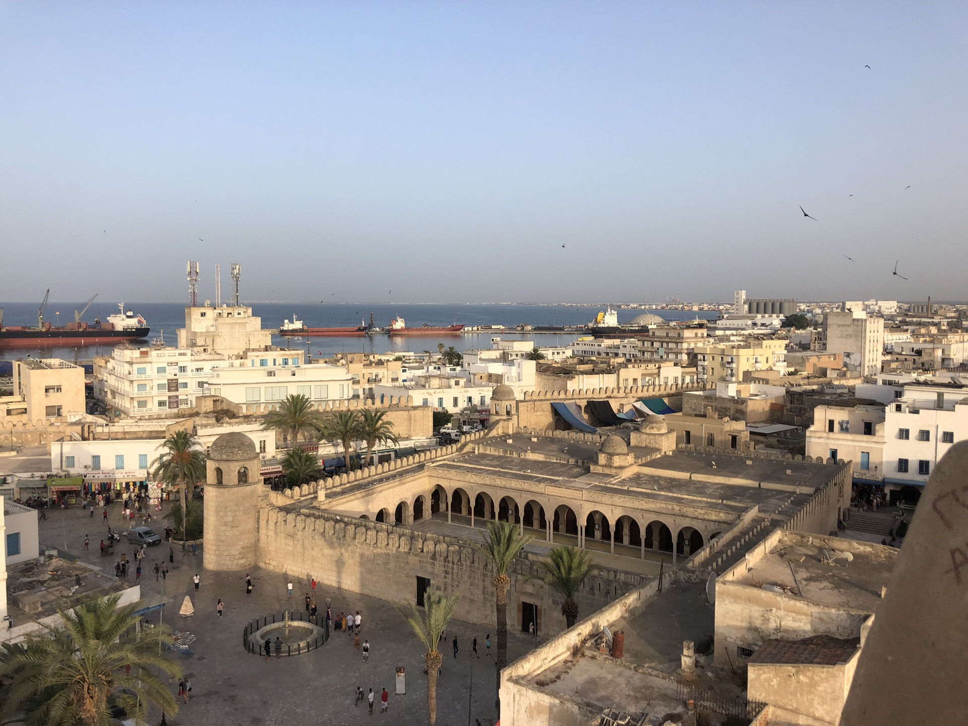 2025年上半年，突尼斯旅游和侨汇收入增至67亿第纳尔