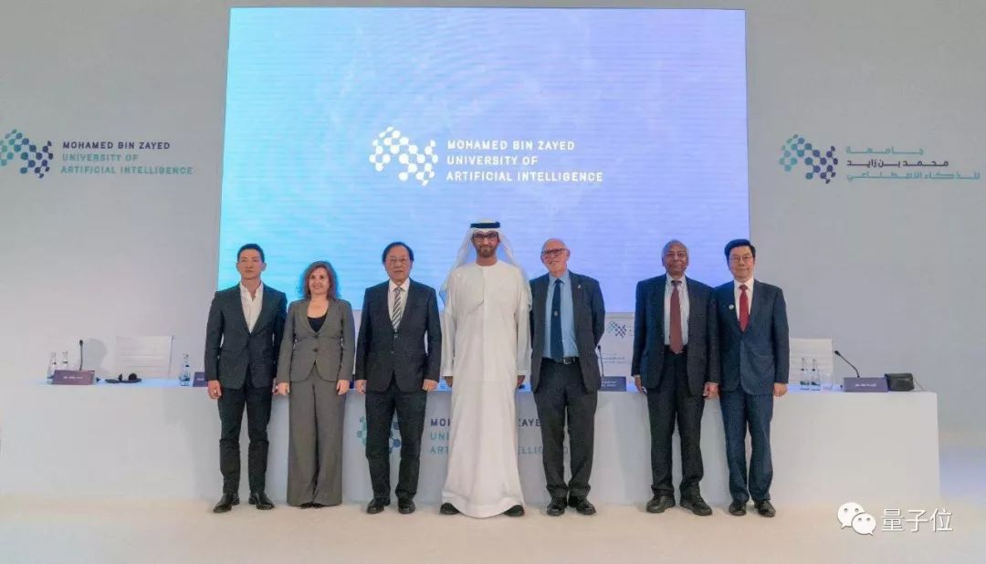 阿联酋G42科技公司入选《时代》2025年“最具影响力百强公司”榜单