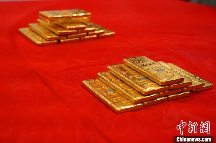 举报黄金走私将获得10%现金奖励