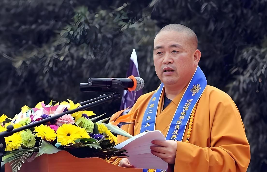 少林寺方丈释永信被带走调查？警方回应！