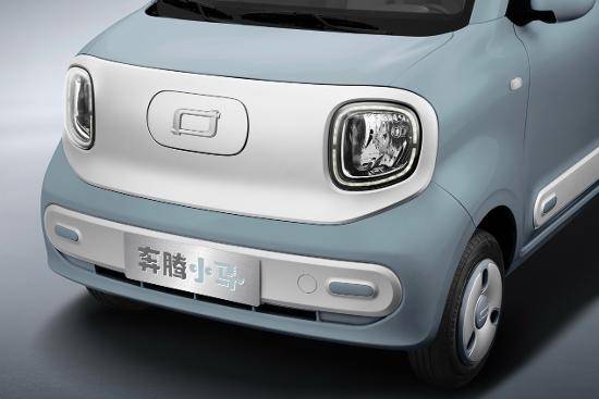 奔腾小马深耕“她经济”