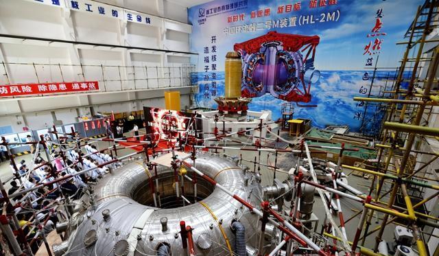 核聚变建设热 带火高温超导