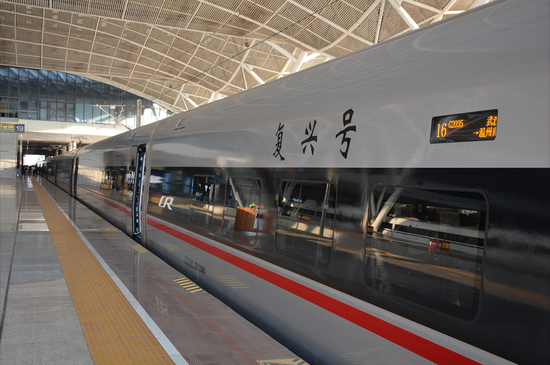 税制优化拉动消费回流 海南岛内居民有望迎“专属福利”