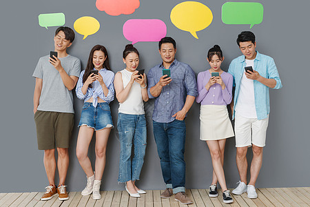 塞浦路斯青年社交媒体使用率位居欧盟前列，网络参与度显著高于整体人群