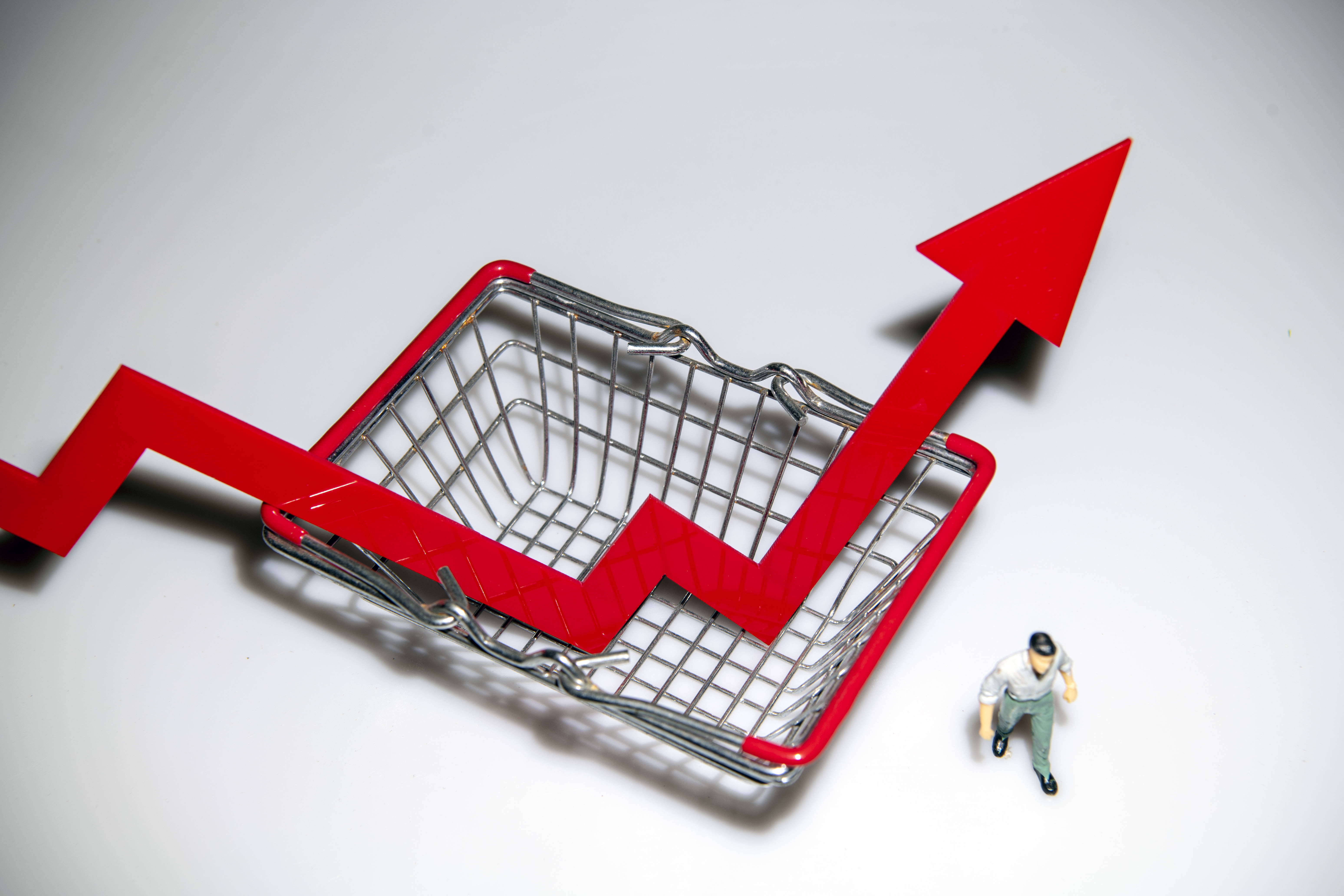 奥士康：上半年净利润1.96亿元 同比下降11.96%