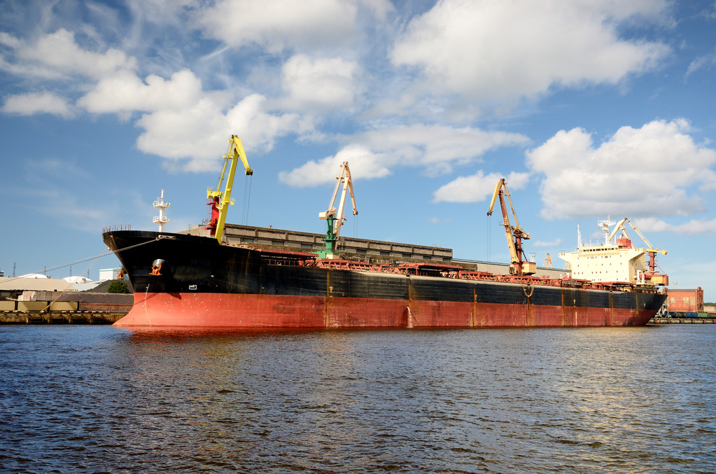 拉脱维亚港口2025年上半年货物吞吐量同比下降3.5%