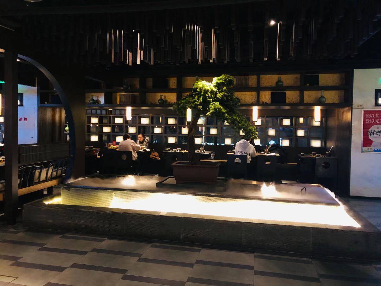 五年亏超13亿！湊湊扩张埋雷，呷哺呷哺降价也救不了低迷翻座率