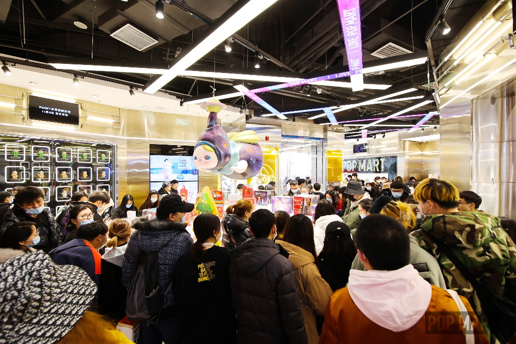 直击泡泡玛特中期业绩发布会：全年营收冲300亿元，目前仍在追产能