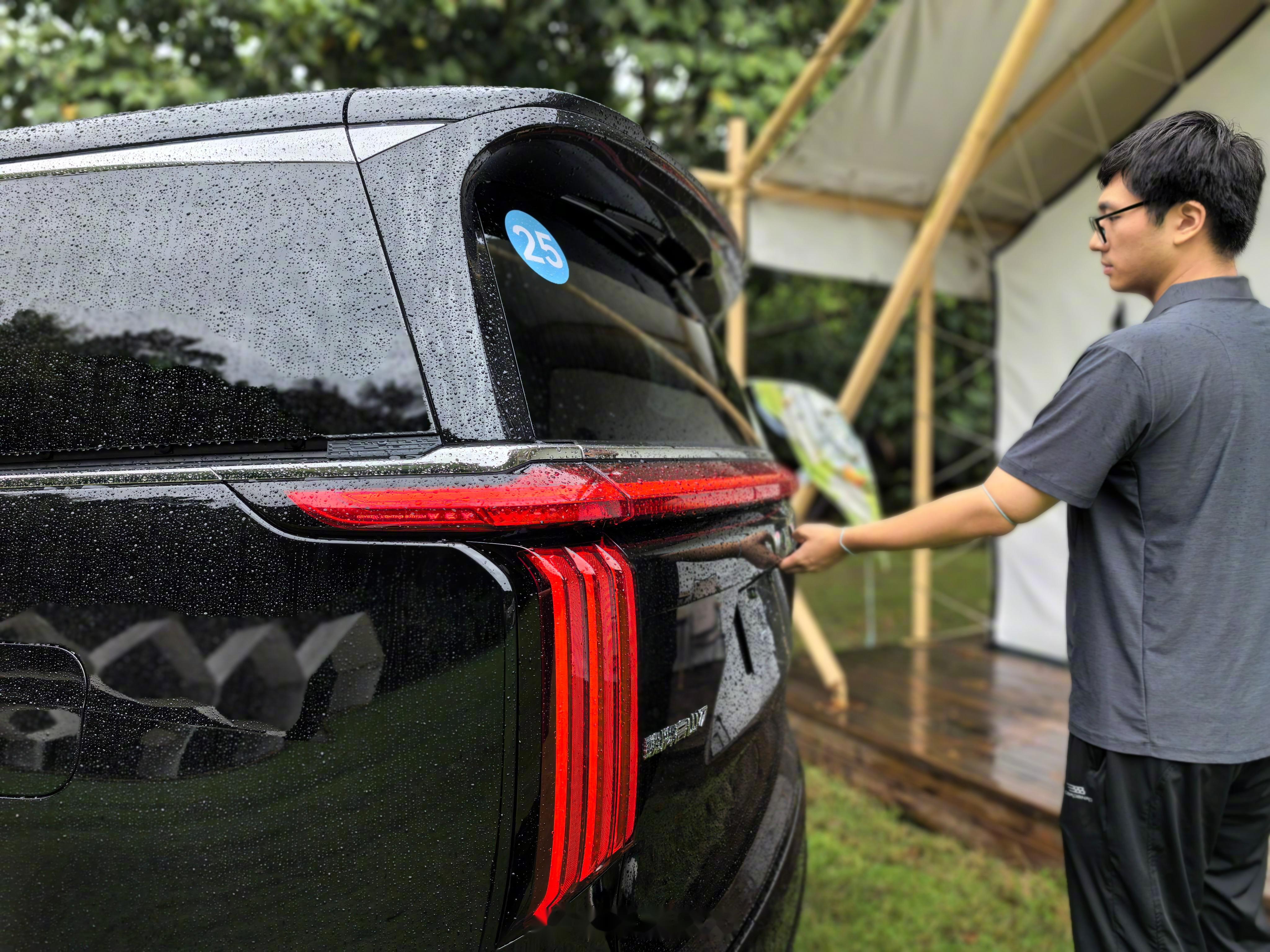 魏牌高山7定档9月10日预售，全系激光雷达加四驱混动