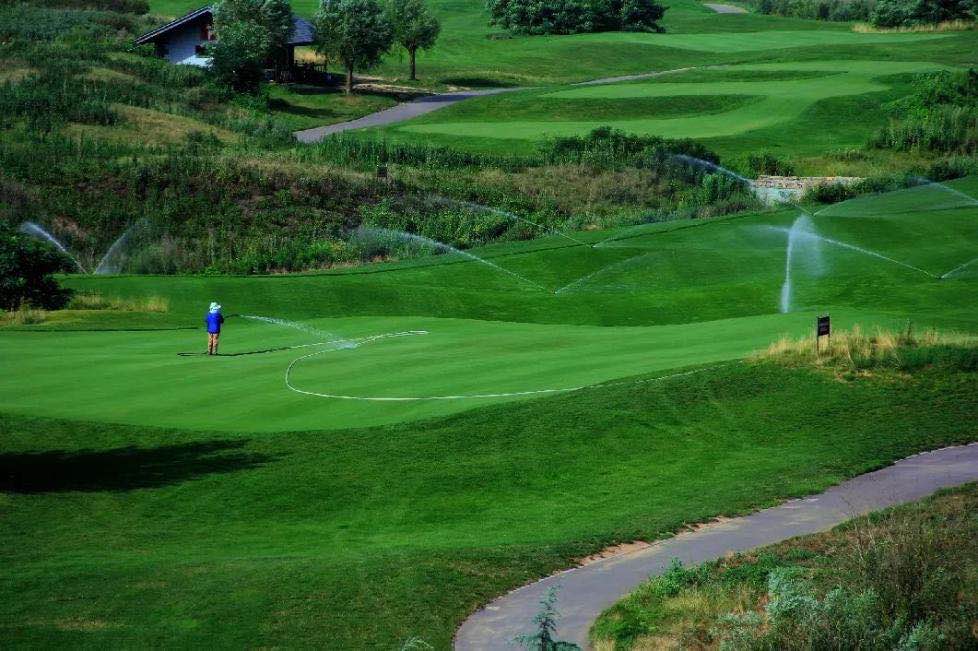 为非洲绿色发展提供新示范（新时代中非合作） ――探访毛里塔尼亚中非绿色技术公园