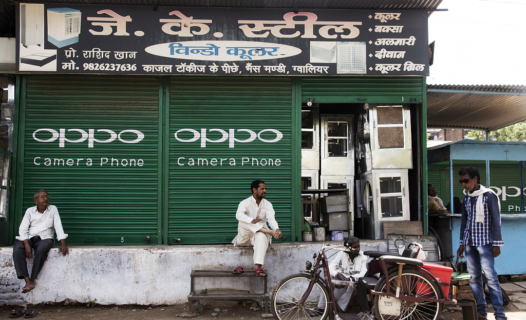 印度商工部长高耶尔表示印度绝不会向任何人屈服，目前正在与美国开展贸易协定谈判