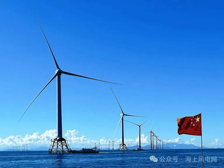 单机年发电量1亿度！全球最大海上风电机组完成吊装