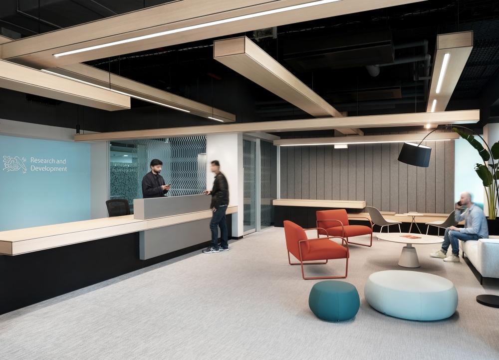 因办公室恋情，雀巢换掉了上任仅一年的全球CEO