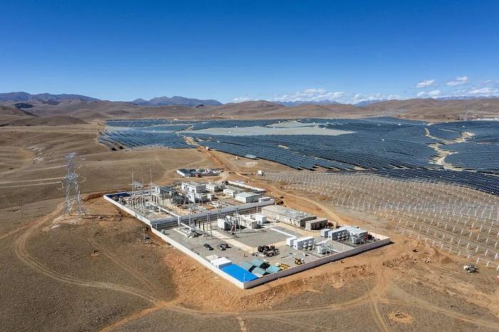 湖南最大新能源“飞地”并网发电