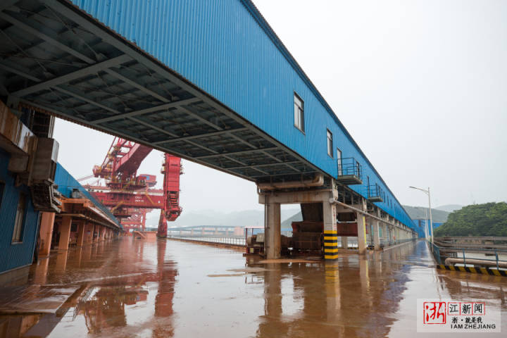 马提拉富士物流码头一期工程竣工