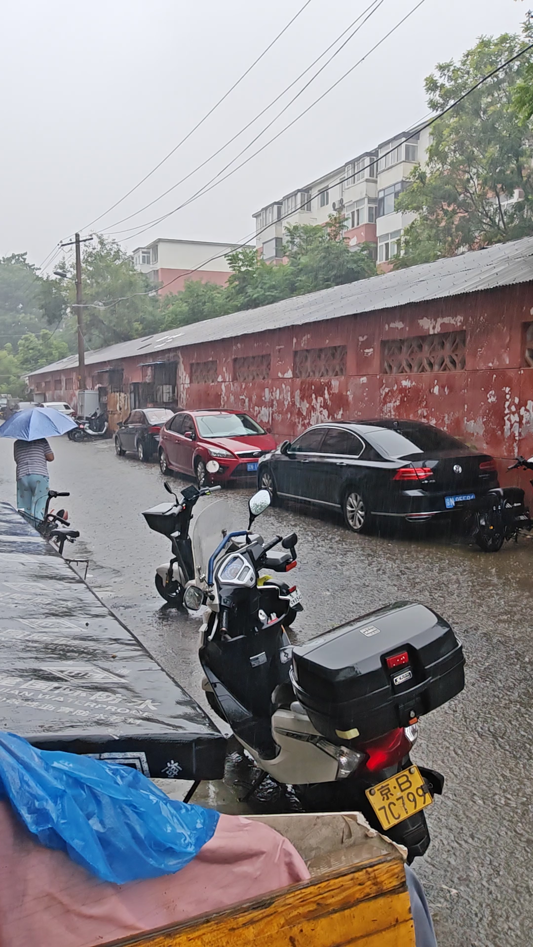 北京金融监管局：因9月冰雹灾害 辖内财险公司已受理车险报案4.89万件