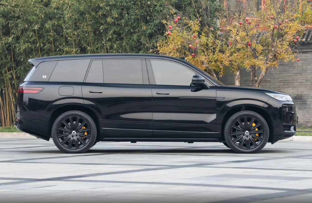 腾势N9上市仅半年即推新款 比亚迪加速布局大六座SUV市场