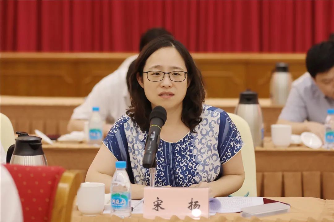 宋扬参赞会见孟中商业工业协会负责人