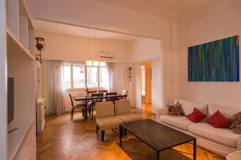 波黑布罗德市今年年底前将设立免税区