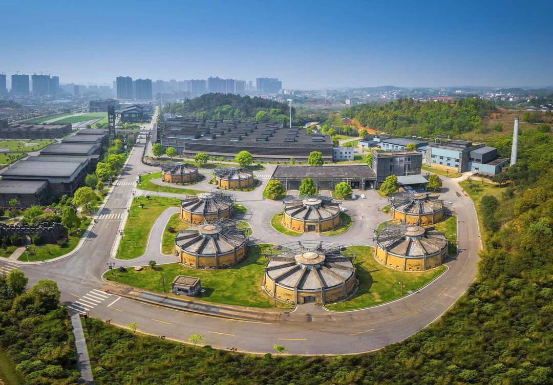 天润乳业半年报藏隐忧：销量增长营收承压，疆外市场拖后腿