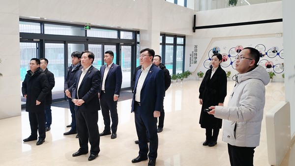 中集集团与首钢集团签署战略合作协议