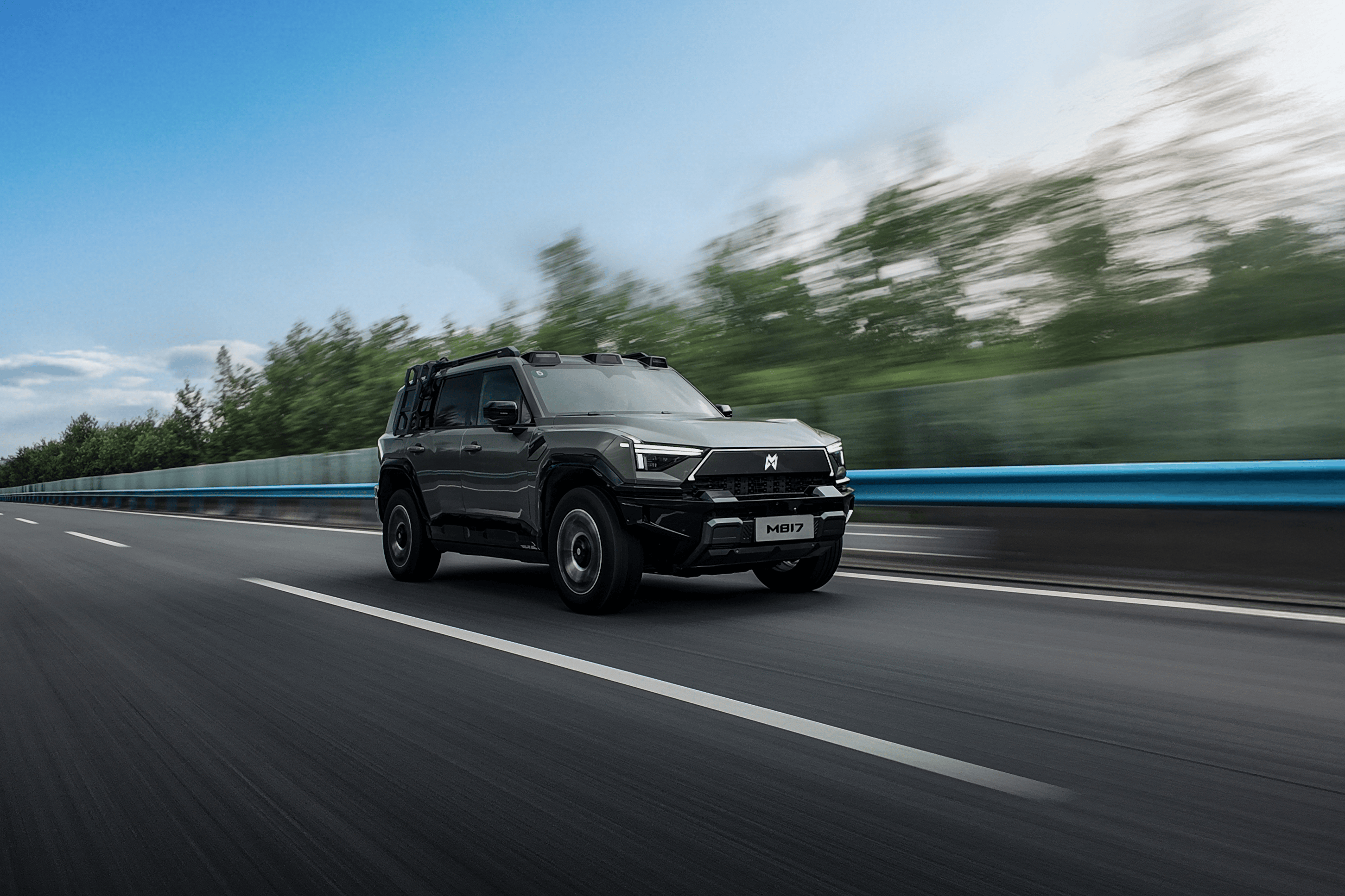 华为、宁德时代托举，智能越野SUV猛士M817加推Max+版