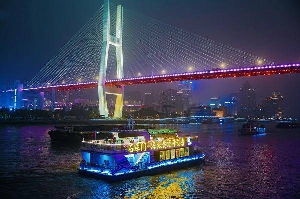 上海国庆长假接待游客超2500万人次 同比增长19.74%
