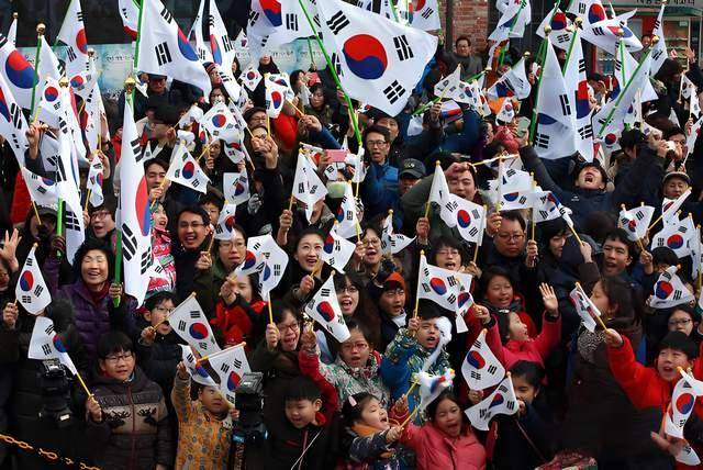 日本、韩国对特朗普9000亿美元投资要求持谨慎态度