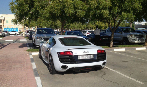 迪拜水电局与迪拜出租车公司签署长期战略协议